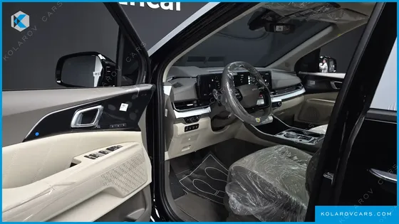 KIA CARNIVAL DIESEL 9-SEATER SIGNATURE