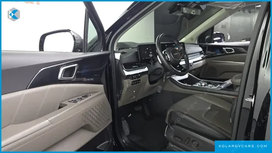 KIA CARNIVAL DIESEL 9-SEATER GRAVITY
