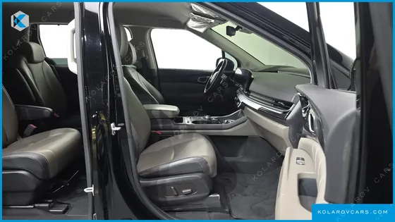 KIA CARNIVAL DIESEL 9-SEATER GRAVITY