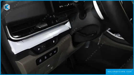 KIA CARNIVAL DIESEL 9-SEATER GRAVITY