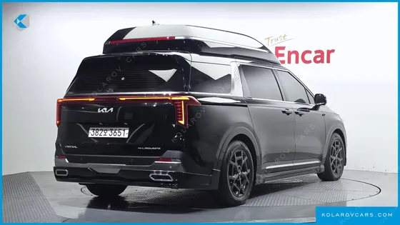 KIA CARNIVAL GASOLINE 4-SEATER HI LIMOUSINE