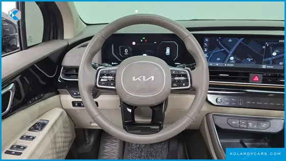 KIA CARNIVAL DIESEL 7-SEATER SIGNATURE