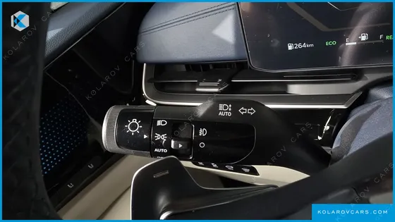 KIA CARNIVAL HEV 7SEATER GRAVITY