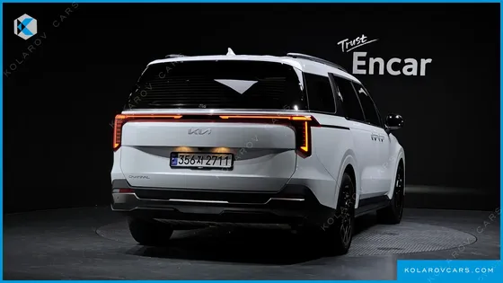 KIA CARNIVAL GASOLINE 9-SEATER GRAVITY