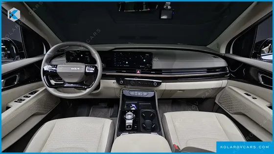 KIA CARNIVAL GASOLINE 9-SEATER GRAVITY