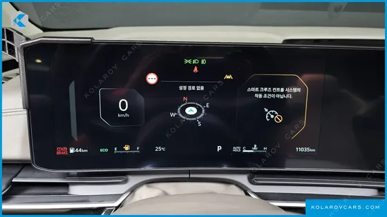 KIA CARNIVAL GASOLINE 9-SEATER GRAVITY