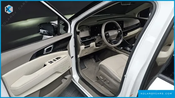 KIA CARNIVAL GASOLINE 9-SEATER GRAVITY