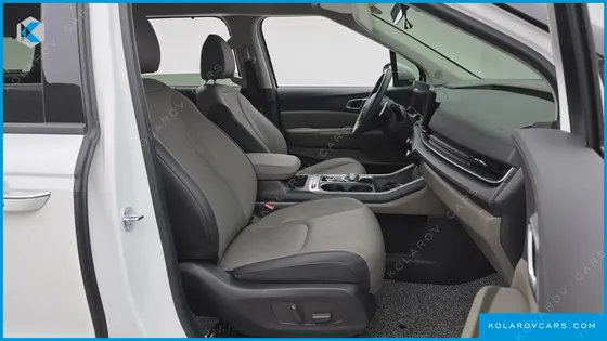 KIA CARNIVAL DIESEL 9-SEATER NOBLESSE