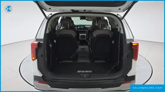 KIA CARNIVAL DIESEL 9-SEATER NOBLESSE