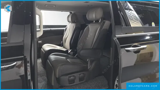 KIA CARNIVAL DIESEL 7-SEATER NOBLESSE
