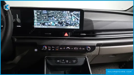 KIA CARNIVAL DIESEL 7-SEATER NOBLESSE