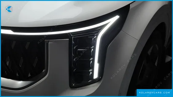 KIA CARNIVAL GASOLINE 7-SEATER SIGNATURE