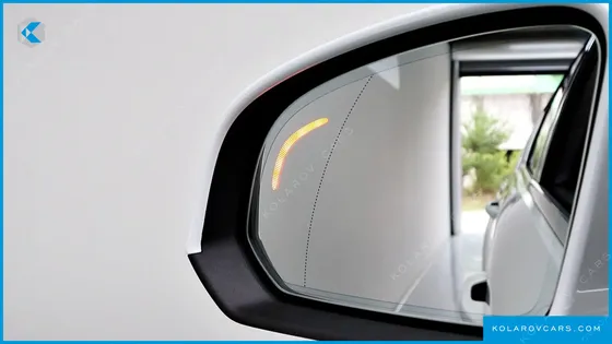 VOLVO XC40 B4 ULTRA BRIGHT