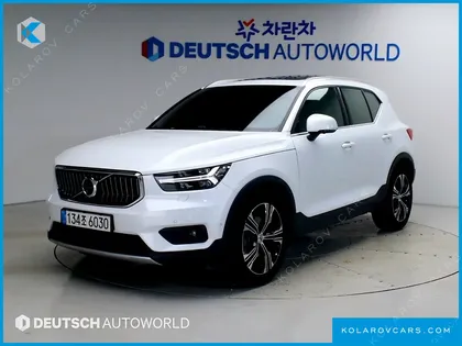 VOLVO XC40 B4 INSCRIPTION