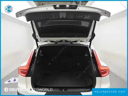 VOLVO XC40 B4 INSCRIPTION