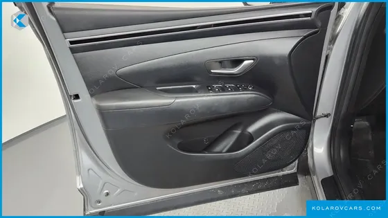 HYUNDAI TUCSON DIESEL 2.0 2WD