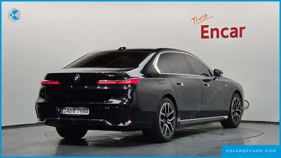 BMW 7 SERIES 740I SDRIVE M SPORT