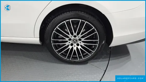 MERCEDES C-CLASS C200 AVANTGARDE