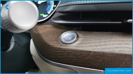GENESIS G80 E-AWD