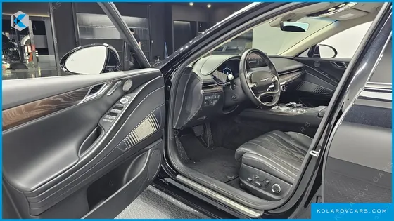 GENESIS G80 E-AWD