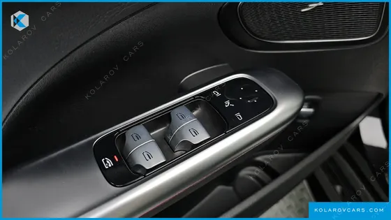 MERCEDES C-CLASS C300 4MATIC AMG LINE