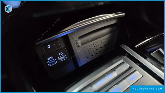 GENESIS G80 E-AWD