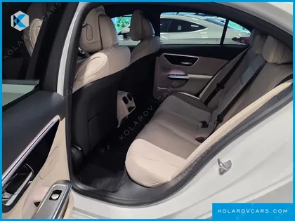 MERCEDES C-CLASS C300 4MATIC AVANTGARDE