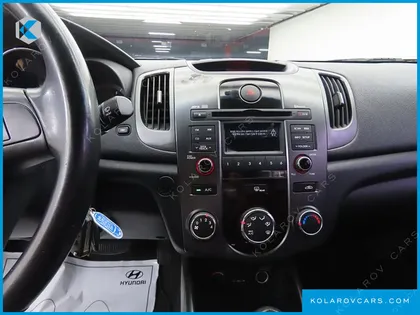 KIA FORTE 1.6 GDI LUXURY