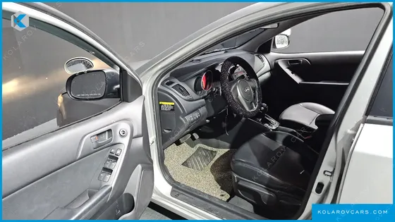KIA FORTE 1.6 GDI DELUXE