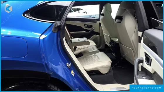 LAMBORGHINI URUS 4.0 V8