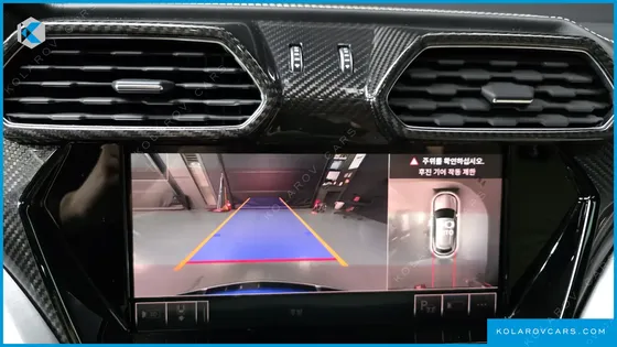 LAMBORGHINI URUS 4.0 V8