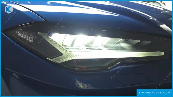 LAMBORGHINI URUS 4.0 V8