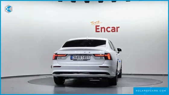VOLVO S90 B5 ULTRA BRIGHT