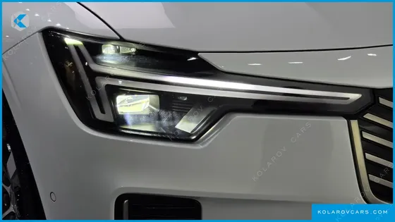 VOLVO S90 B5 ULTRA BRIGHT