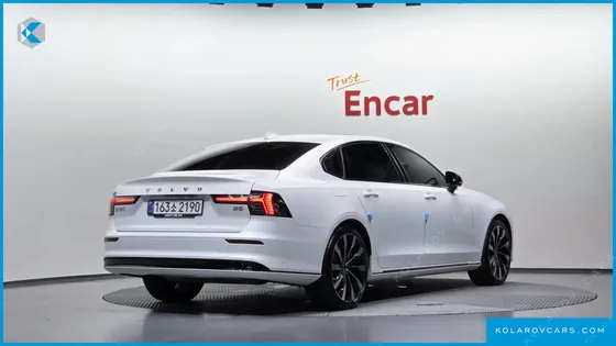 VOLVO S90 B5 ULTRA DARK