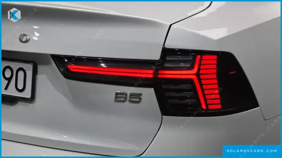VOLVO S90 B5 ULTRA DARK