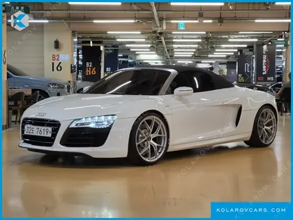 AUDI R8 5.2 V10 SPYDER