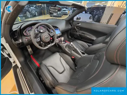 AUDI R8 5.2 V10 SPYDER