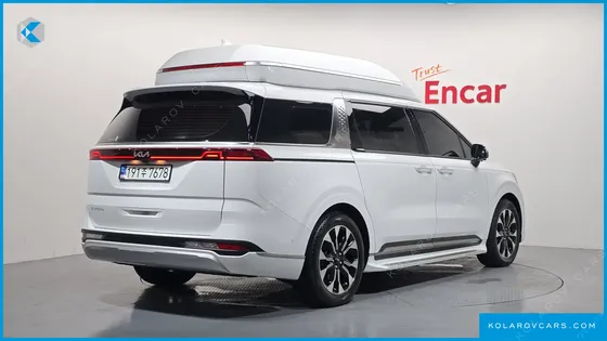 KIA CARNIVAL GASOLINE 7-SEATER HI-LIMOUSINE