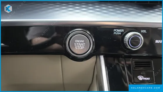 KIA CARNIVAL GASOLINE 7-SEATER HI-LIMOUSINE