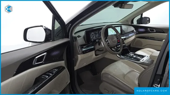KIA CARNIVAL GASOLINE 9-SEATER HI-LIMOUSINE