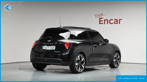 MINI COOPER FAVOURED