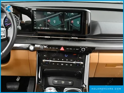KIA CARNIVAL GASOLINE 9-SEATER NOBLESSE