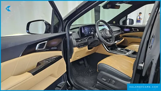 KIA CARNIVAL DIESEL 9-SEATER HI-LIMOUSINE(SPECIAL VEHICLE)