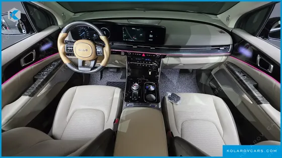 KIA CARNIVAL GASOLINE 4-SEATER HI-LIMOUSINE