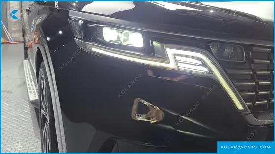 KIA CARNIVAL GASOLINE 4-SEATER HI-LIMOUSINE