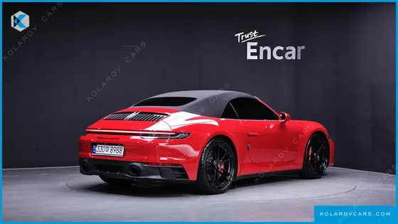 PORSCHE 911 CARRERA 4 GTS CABRIOLET