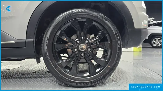 HYUNDAI VENUE 1.6 FLUX