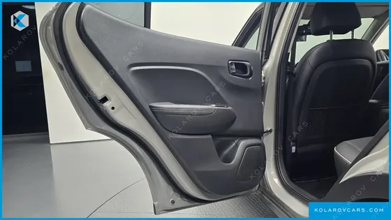 HYUNDAI VENUE 1.6 FLUX
