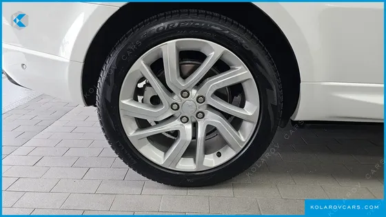 LAND ROVER RANGE ROVER SPORT D300 HSE DYNAMIC
